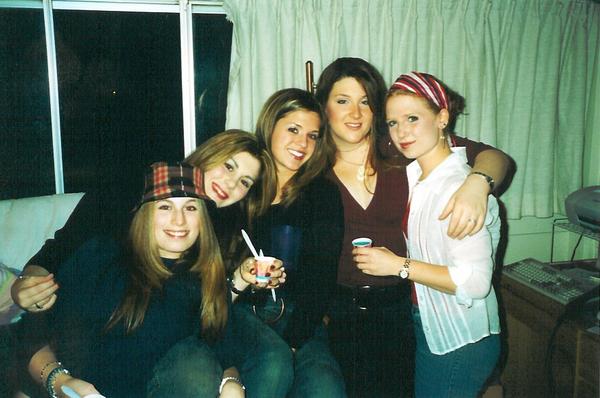 2407655girlies.jpg